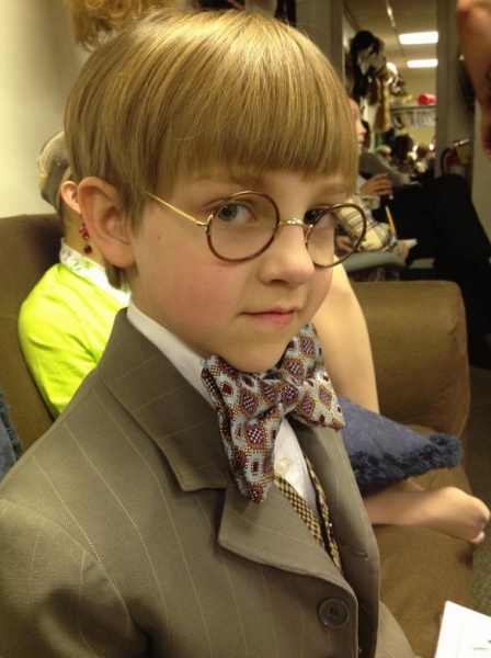 Photo Flash: Saturday Intermission Pics, May 11 - Mother's Day Edition with KINKY BOOTS, CHICAGO, NEWSIES and More!  Image