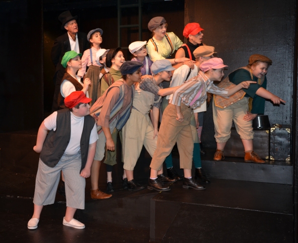 Photo Flash: First Look at Oyster Mill Playhouse's 'THE ROAR OF THE GREASEPAINT' 