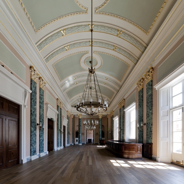 Photo Coverage: Lloyd Webber Unveils Drury Lane Restoration Image