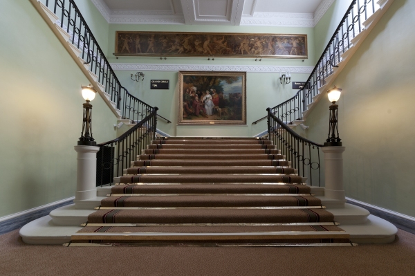 Photo Coverage: Lloyd Webber Unveils Drury Lane Restoration Image