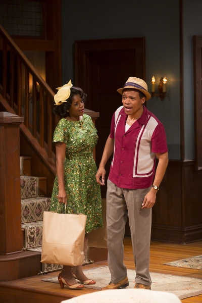 Photo Flash: First Look at Alice Ripley, Daniel Jenkins and More in Long Wharf's CLYBOURNE PARK Image
