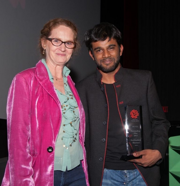 Actor Melissa Leo with Shubhashish Bhutiani, Outstanding Film Award Winner Photo