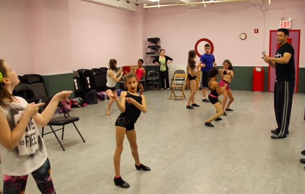 Photo Flash: In Rehearsal with the Cast of FRECKLEFACE STRAWBERRY, Coming to NYC and NJ Image