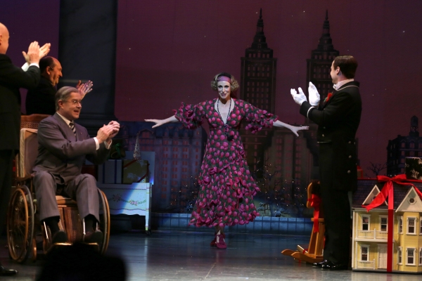 Photo Coverage: The New Miss Hannigan  Takes a Bow! Check Out Jane Lynch's Opening Curtain Call in ANNIE!  Image