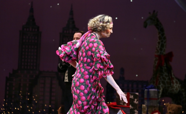 Photo Coverage: The New Miss Hannigan  Takes a Bow! Check Out Jane Lynch's Opening Curtain Call in ANNIE!  Image
