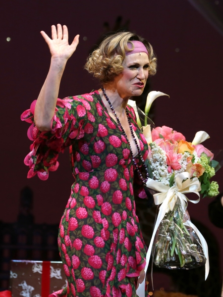 Photo Coverage: The New Miss Hannigan  Takes a Bow! Check Out Jane Lynch's Opening Curtain Call in ANNIE!  Image