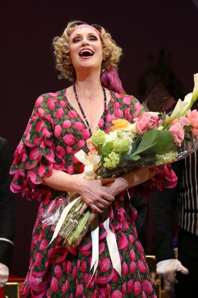 Photo Coverage: The New Miss Hannigan  Takes a Bow! Check Out Jane Lynch's Opening Curtain Call in ANNIE!  Image