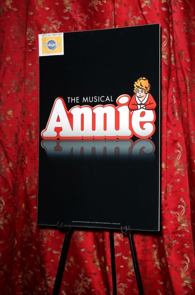 Photo Coverage: Cast Members from GLEE Join the Celebration for Jane Lynch's ANNIE Party! 