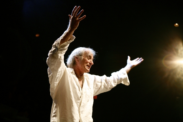 Photo Flash: First Look at Joseph Graves in Syracuse Stage's AN ILIAD Image
