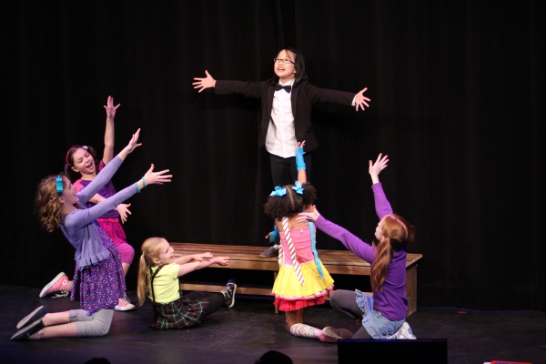 Photo Flash: Miss NY, ANNIE Orphans and More Perform at West Side YMCA Benefit Image