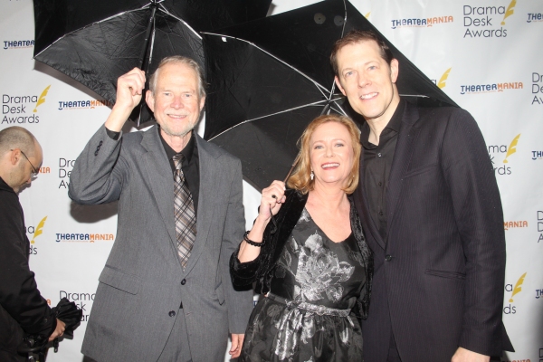 Photo Coverage: Rain + Stars = The 2013 Drama Desk Awards Arrivals!  Image