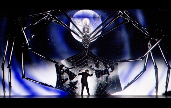 Photo Coverage: 'Die Zauberflöte' in der Komischen Oper Berlin Image