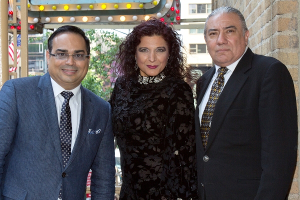 Gilberto Santa Rosa, Marcela Duran, Luis Bravo Photo