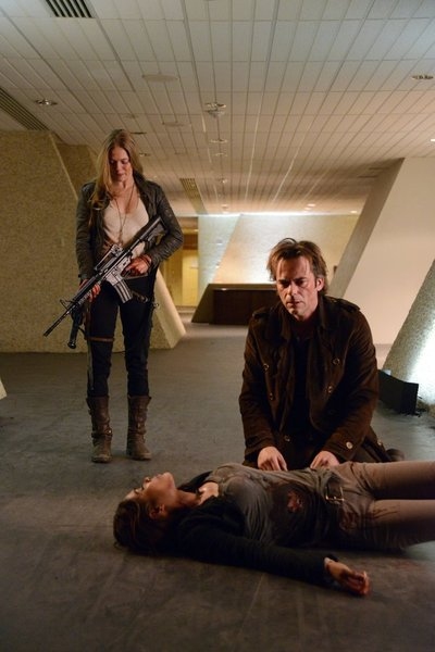 Photo Flash: REVOLUTION's 'The Dark Tower,' Airing 6/3 Image