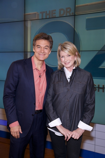 Photo Flash: Martha Stewart Drops by THE DR. OZ SHOW Image