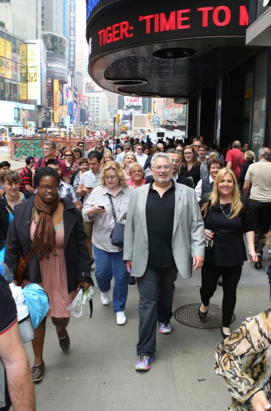 Photo Coverage: Harvey Fierstein and KINKY BOOTS Celebrate the Brooklyn Diner's New 'Harvey Hot Dog'! Image
