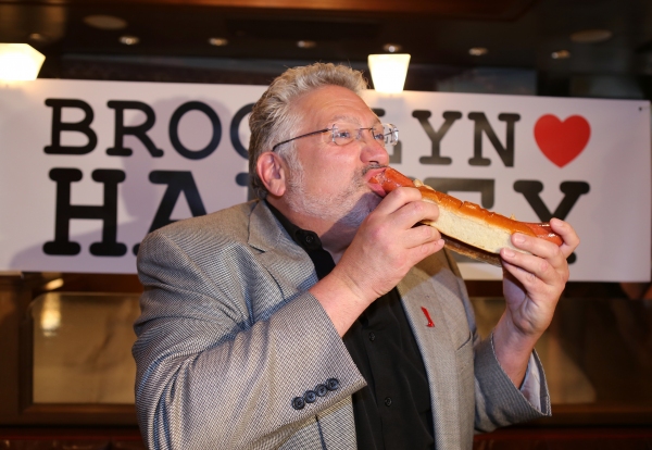 Photo Coverage: Harvey Fierstein and KINKY BOOTS Celebrate the Brooklyn Diner's New 'Harvey Hot Dog'! Image