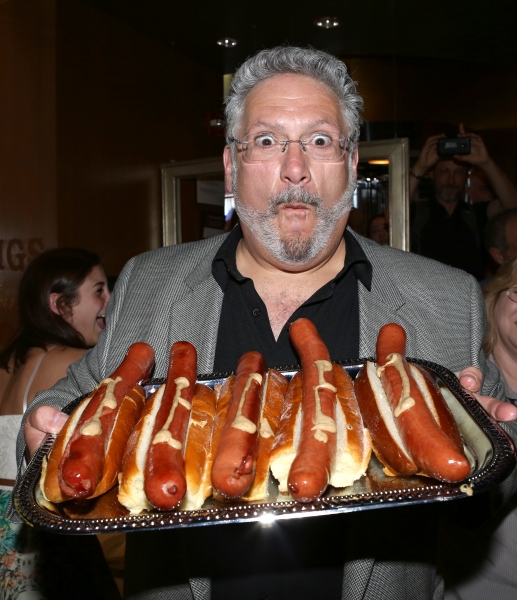 Photo Coverage: Harvey Fierstein and KINKY BOOTS Celebrate the Brooklyn Diner's New 'Harvey Hot Dog'! Image