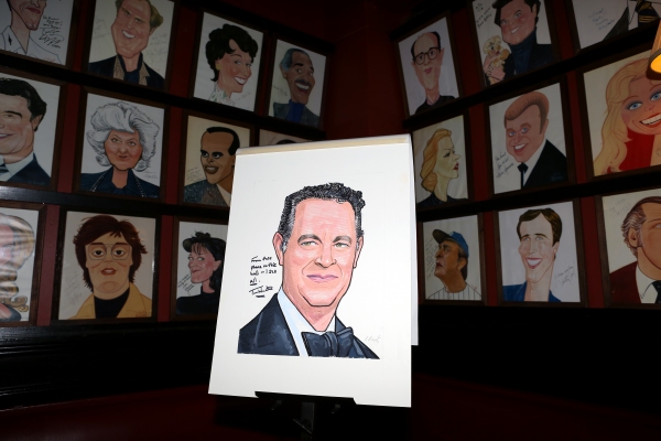 Photo Coverage: Sardi's Unveils Caricature of LUCKY GUY's Tom Hanks!  Image
