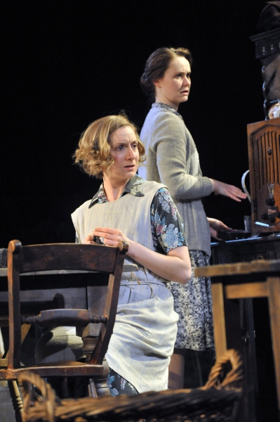 Photo Flash: First Look at Milo Twomey, Zoe Rainey and More in DANCING AT LUGHNASA  Image
