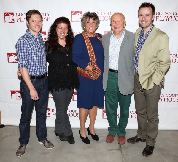 ''Mothers and Sons'' Company: Bobby Steggert, Sheryl Kaller, Tyne Daly, Terrence McNa Photo
