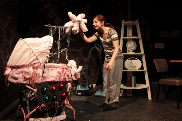 Photo Flash: First Look - Ka-Tet Theatre Co.'s SMUDGE at Athenaeum Theatre, Running Through 6/23  Image