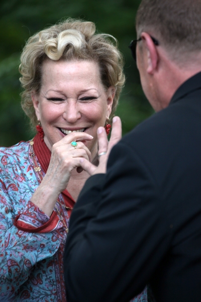 Photo Coverage: Bette Midler Celebrates 18 Years at NYRP's Spring Picnic! Image