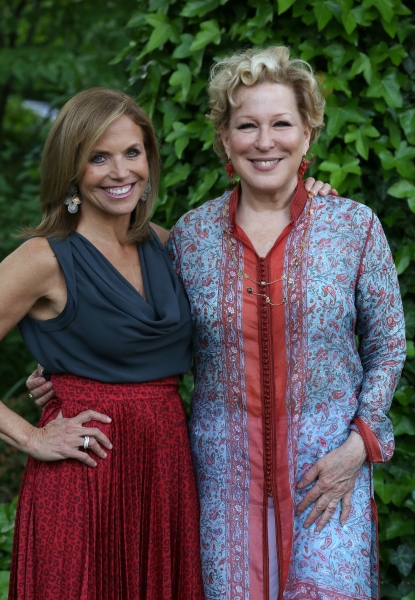 Photo Coverage: Bette Midler Celebrates 18 Years at NYRP's Spring Picnic! Image
