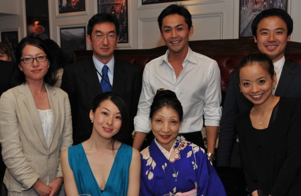 Noriko Yamamoto, Koichi Ai, Toshiji Takeshima, Masakasu Kigure, Kiyo Takami, Sachiyo  Photo