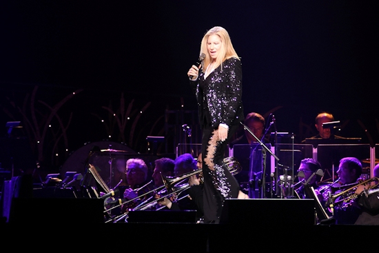 Photo & Video Special: Barbra Streisand (and Family) Wow in Sold Out O2 Concert for European Tour Debut Image