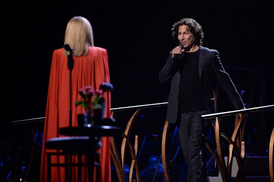 Photo & Video Special: Barbra Streisand (and Family) Wow in Sold Out O2 Concert for European Tour Debut Image