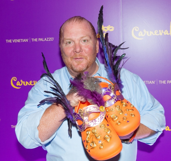 Photo Flash: Chef Mario Batali at CARNEVALE Opening in Las Vegas Image