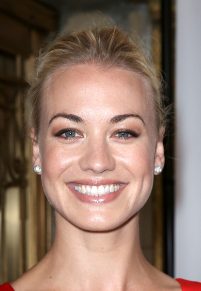 Photo Coverage: On the Red Carpet at the 2013 Theatre World Awards! Image