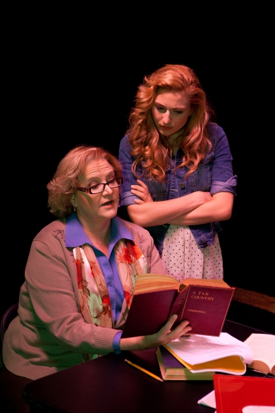 Photo Flash: First Look at Mad Cow Theatre's COLLECTED STORIES, Opening 6/21 