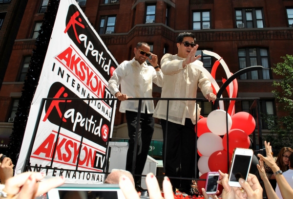 Photos: Filipino Broadway Stars, New Yorkers Celebrate 115th PH Independence Day 