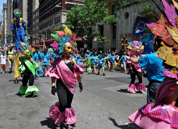 Photos: Filipino Broadway Stars, New Yorkers Celebrate 115th PH Independence Day Image