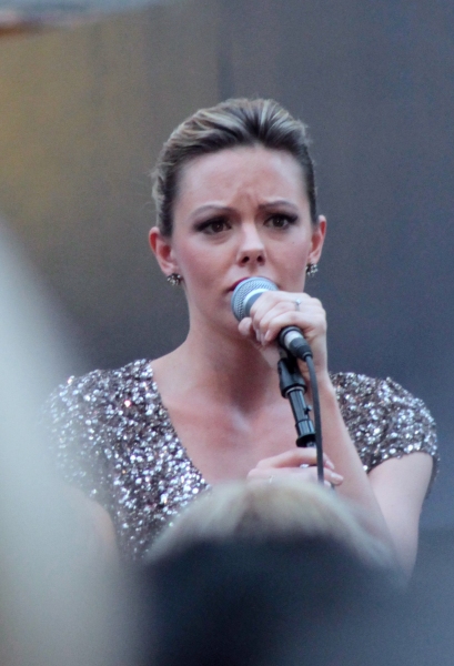 Photo Coverage: Inside the Times Square Tonys Pre-Show 