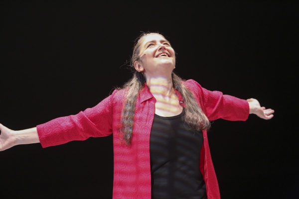 Photo Flash: First Look at Alice Eve Cohen in Kitchen Theatre's WHAT I THOUGHT I KNEW Image