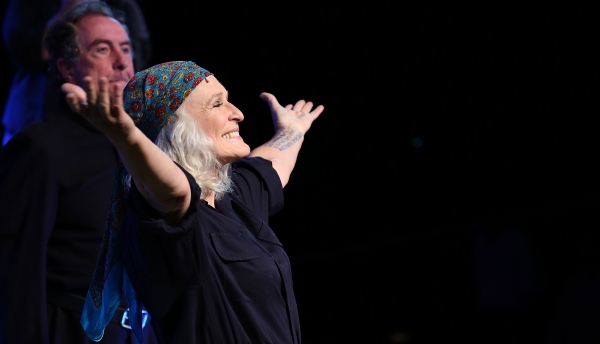 Photo Coverage: Glenn Close, Kevin Kline & More Take Bows in Public's PIRATES OF PENZANCE Gala  Image