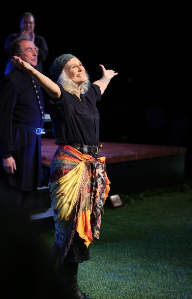 Photo Coverage: Glenn Close, Kevin Kline & More Take Bows in Public's PIRATES OF PENZANCE Gala  Image