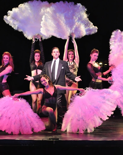 Photo Flash: First Look at Angie Schworer, Sara Gettelfinger and More in Reagle Music Theatre's CHICAGO Image