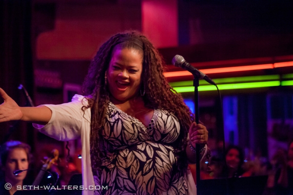 Photo Flash: Kelli Barrett, Patti Murin and More Celebrate Adele in THE POP SHOW at Birdland Image