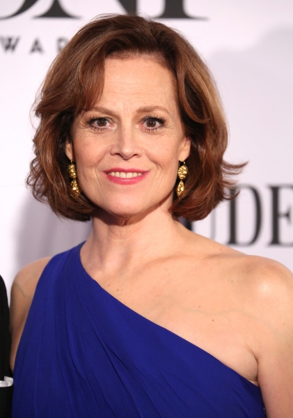 Photo Coverage: Tony's Red Carpet Special- The Best Hair, Makeup & Bling- Part 2! Image