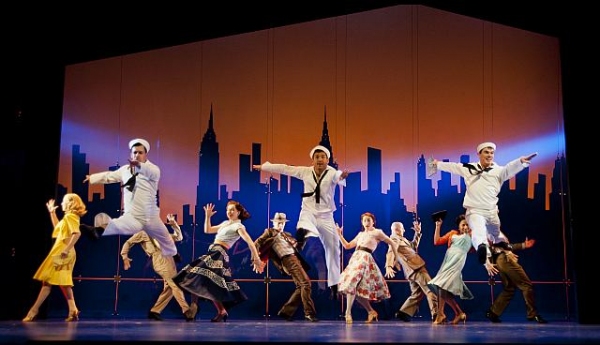 Photo Flash: First Look at Jay Armstrong Johnson, Alysha Umphress and More in Barrington Stage's ON THE TOWN Image