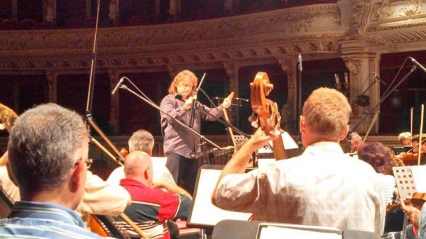 Jason Tramm with members of the Szeged National Symphony Photo