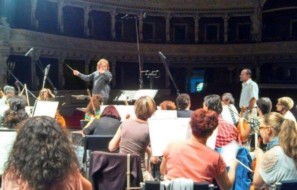 Jason Tramm with Szeged Orchestra leader, Maestro Sandor Gyudi Photo