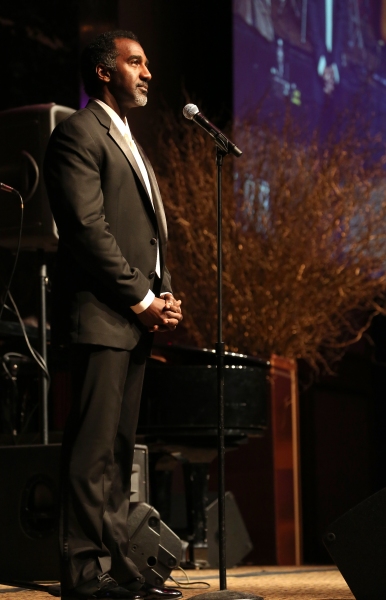 Norm Lewis  Photo