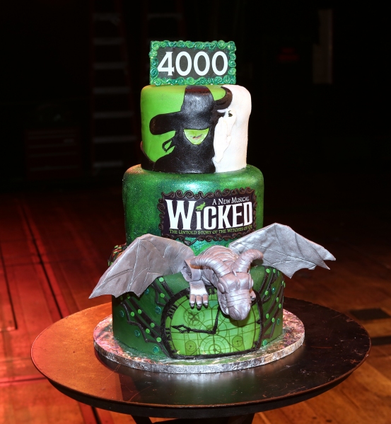 Photo Coverage: Lindsay Mendez, Derek Klena & Cast of WICKED Celebrate 4,000th Performance! Image