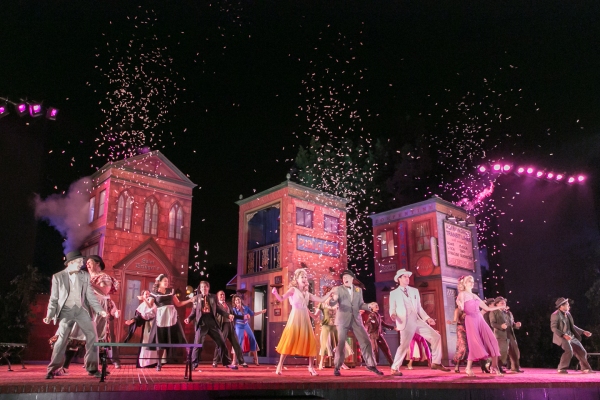 Photo Flash: Hamish Linklater, Jesse Tyler Ferguson & More Celebrate COMEDY OF ERRORS Opening Night in the Park!  Image