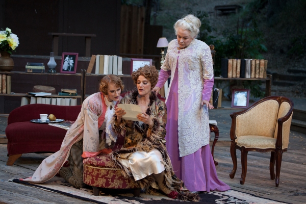 Photo Flash: First Look at Theatricum Botanicum's THE ROYAL FAMILY, Opening 6/22 Image